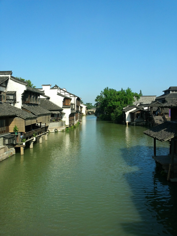 浙江智领未来,前沿科技驱动高科技产品新纪元